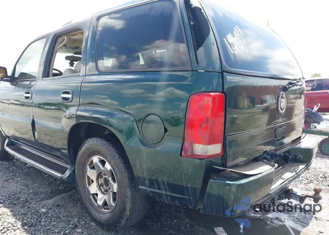 2003 Cadillac Escalade Standard from USA, damaged, VIN 1GYEC63TX3R156028